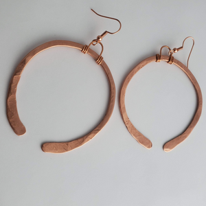 'Cartouche' - Hammered Copper Earrings
